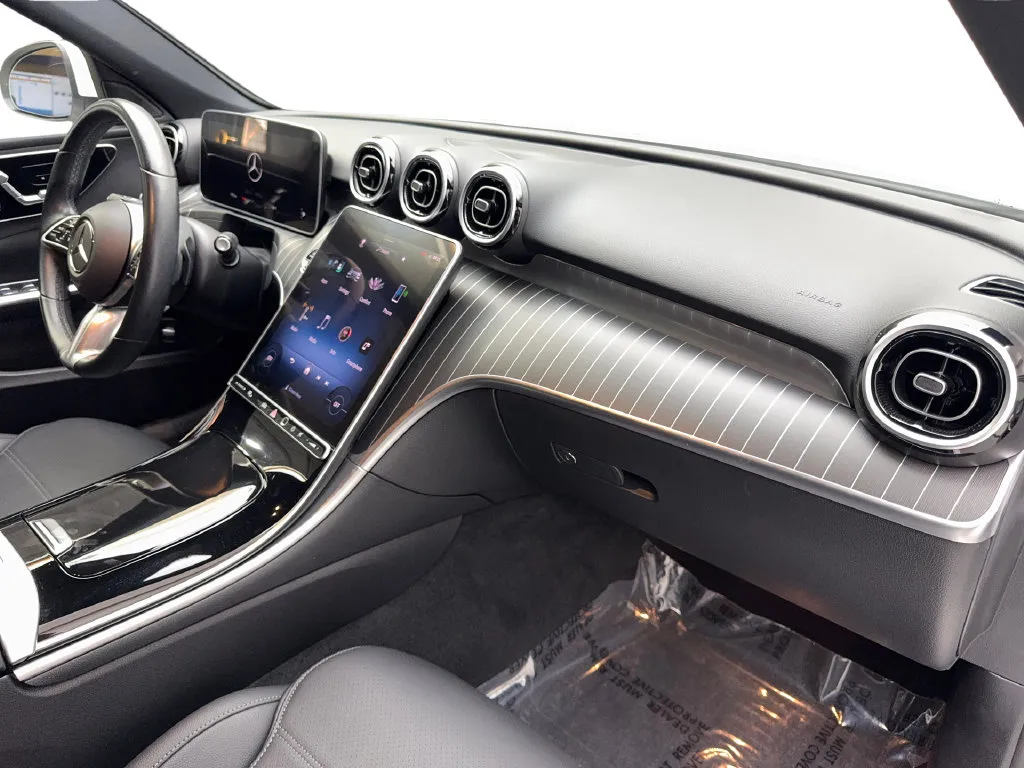 Mercedes-Benz C-Class photo 51