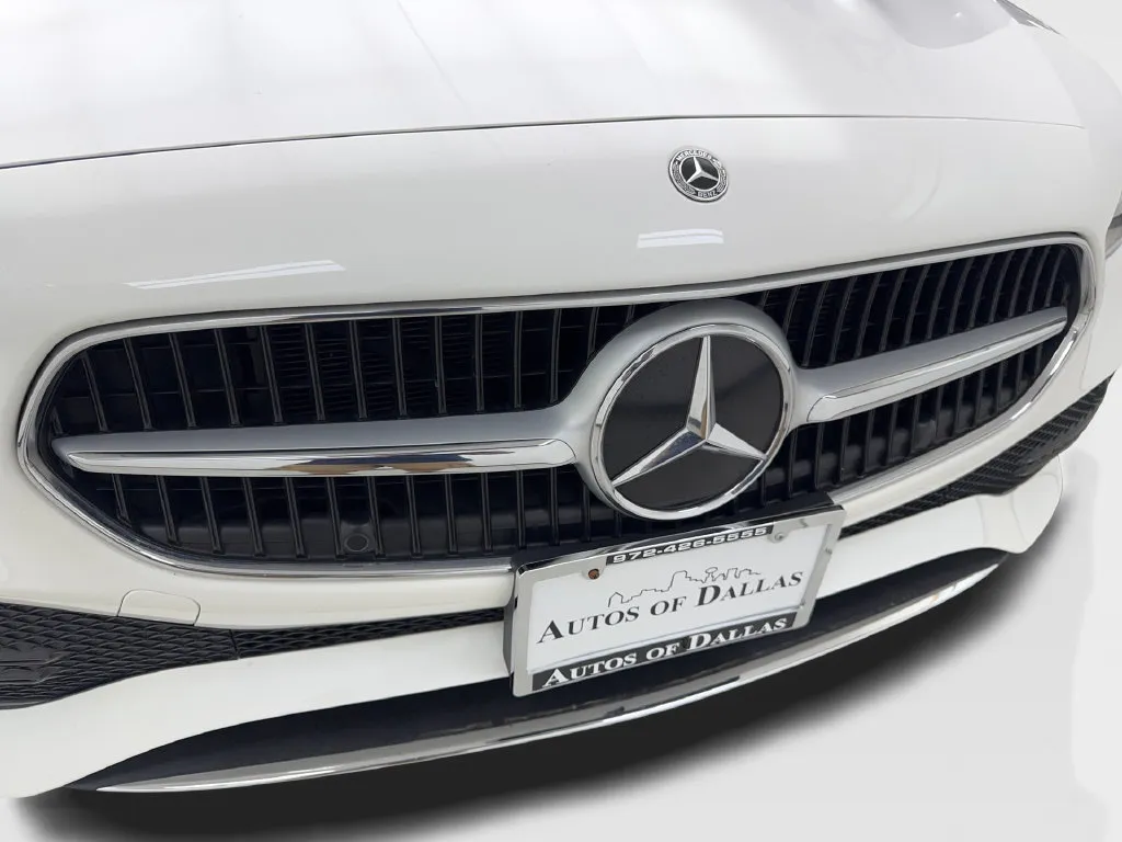 Mercedes-Benz C-Class photo 26