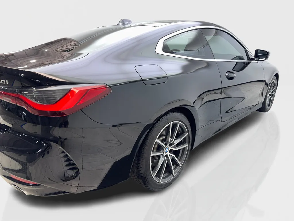 BMW 4 Series photo 15
