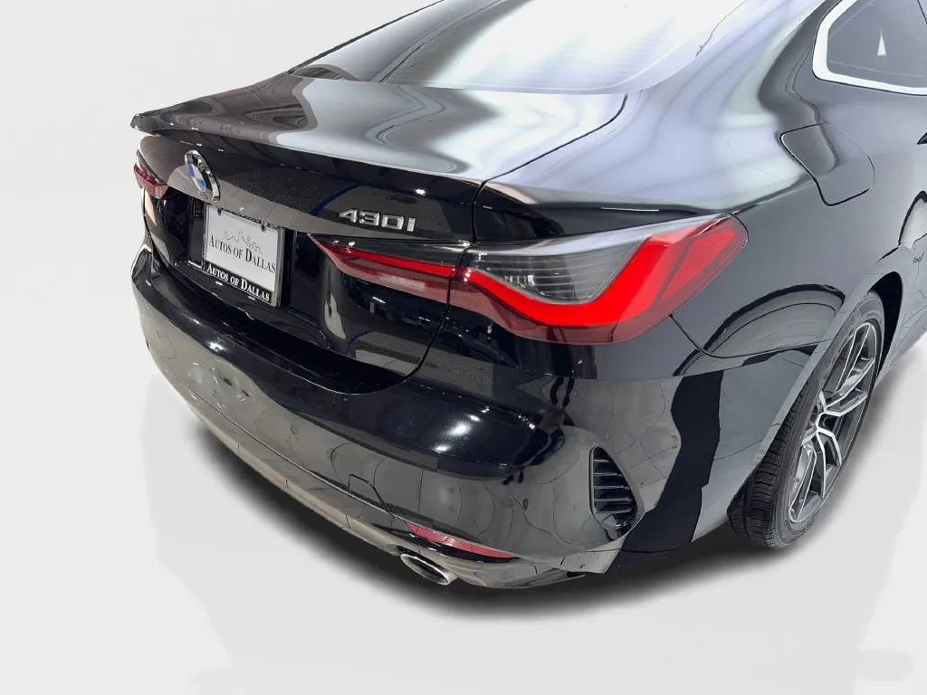 BMW 4 Series photo 20