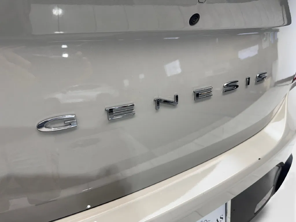 Genesis G70 photo 23