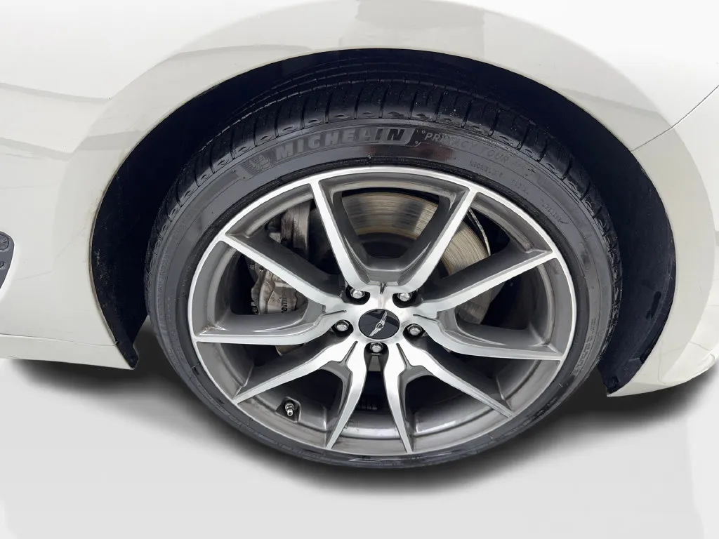 Genesis G70 photo 84