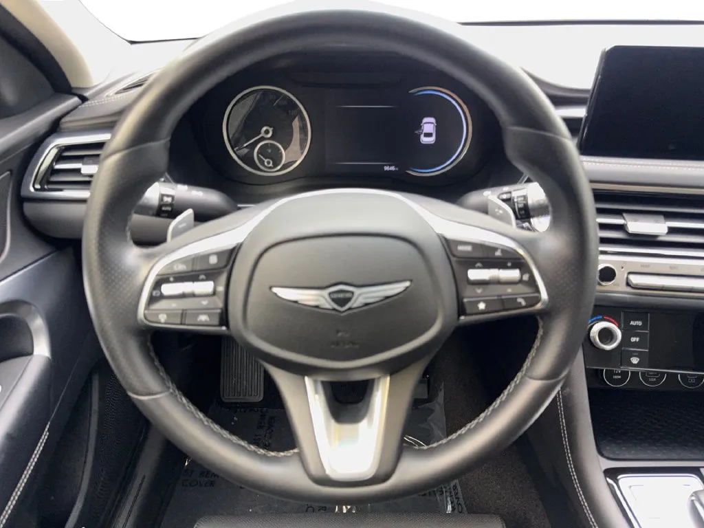 Genesis G70 photo 58