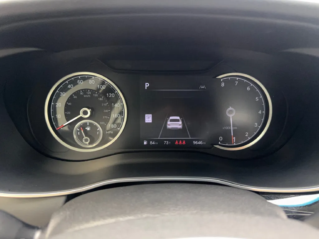 Genesis G70 photo 61