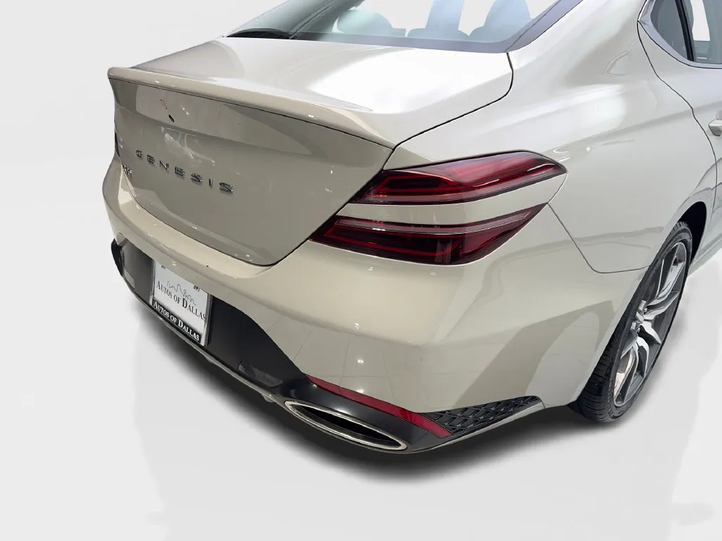 Genesis G70 photo 20
