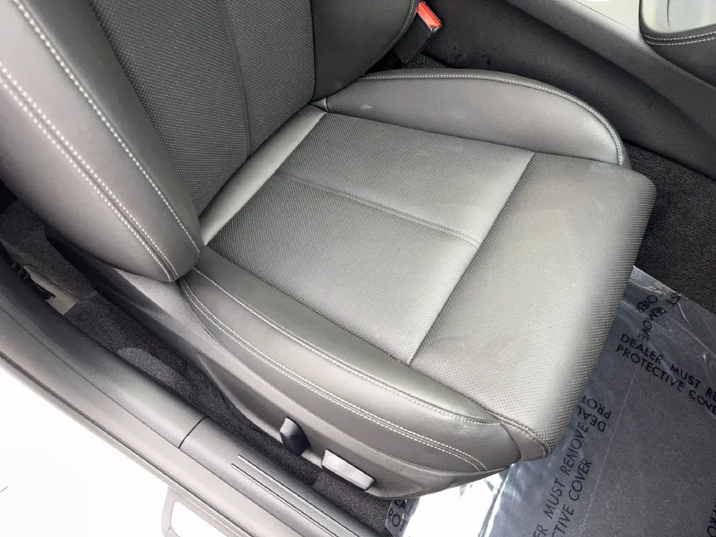 Genesis G70 photo 48