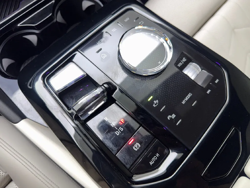 BMW 5 Series photo 71
