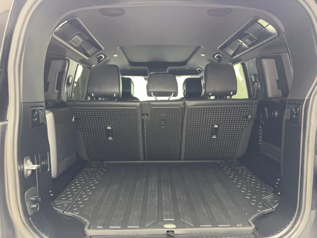 2023 Land Rover Defender V8 - Photo 80