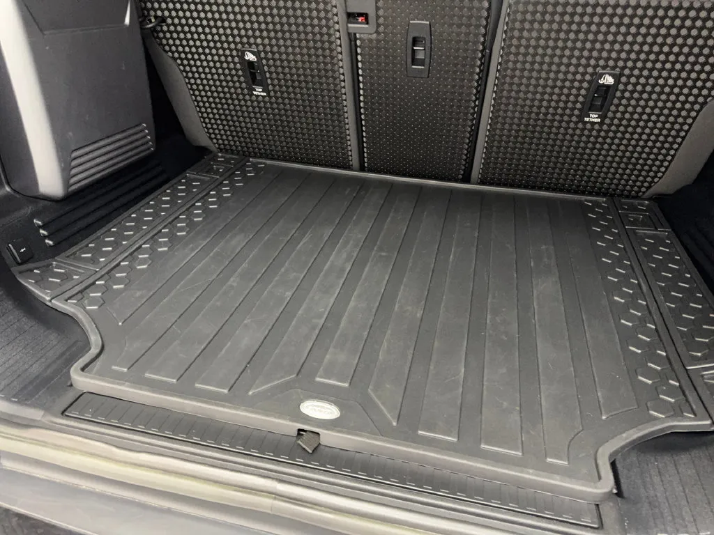 2023 Land Rover Defender V8 - Photo 81