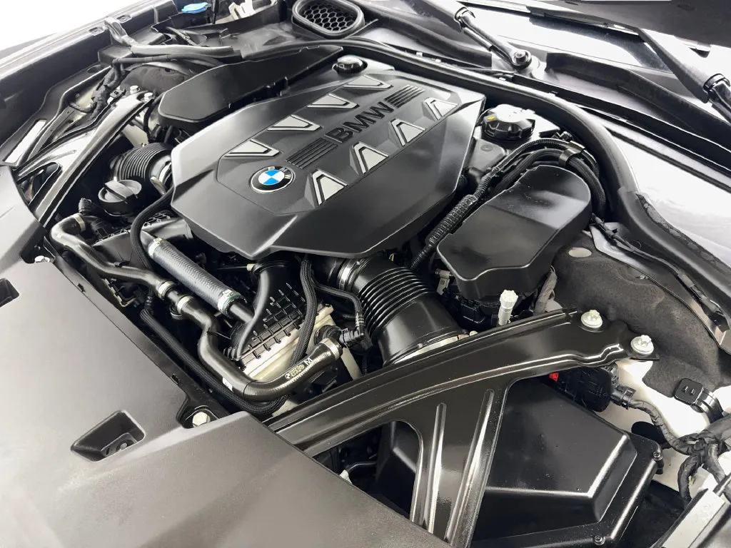 BMW 7 Series photo 74