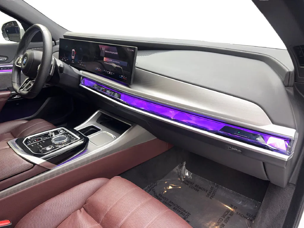 BMW 7 Series photo 52