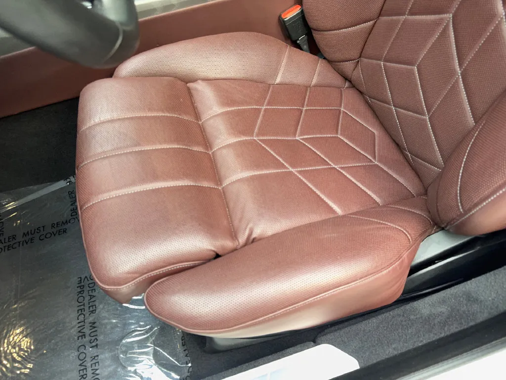BMW 7 Series photo 30