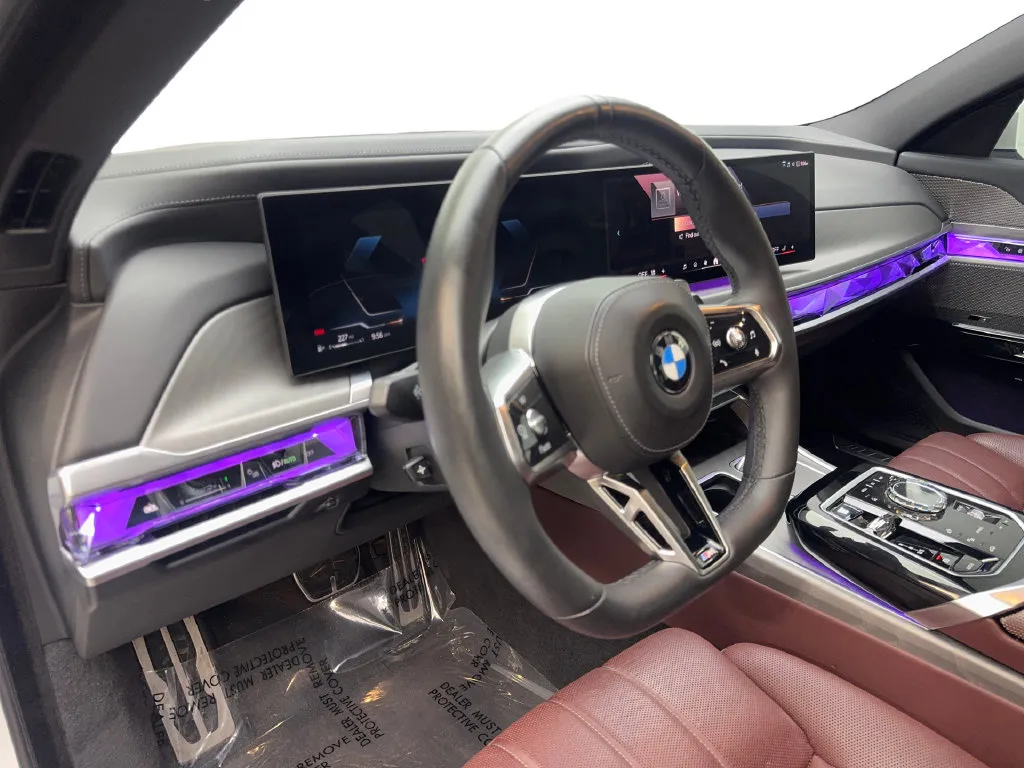 BMW 7 Series photo 50