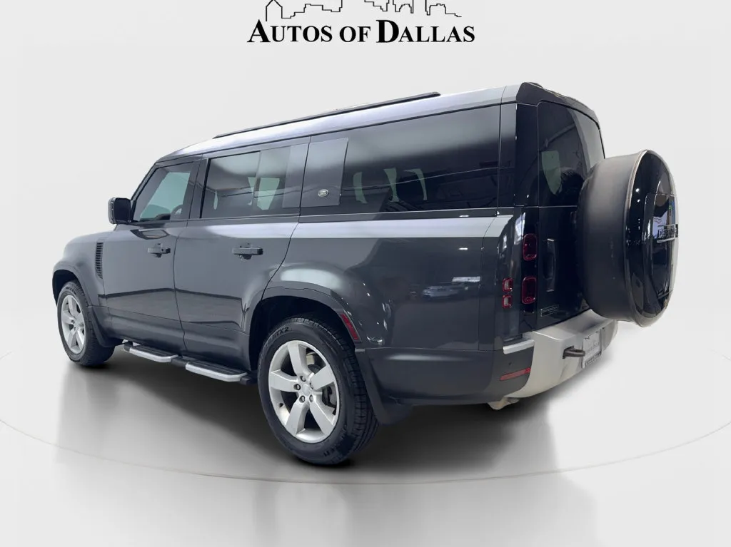 Land Rover Defender photo 10