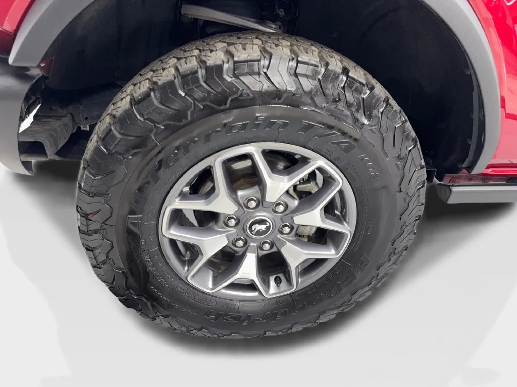 Ford Bronco photo 90