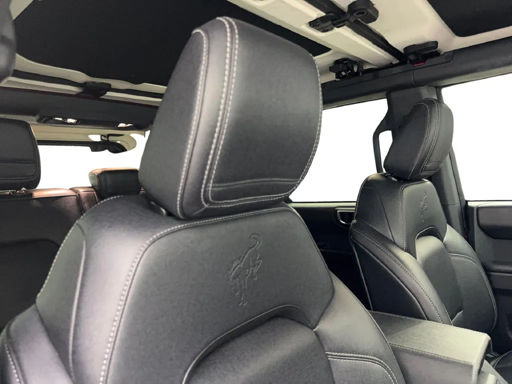Ford Bronco photo 47