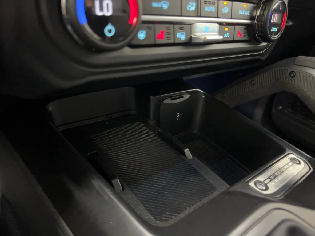 Ford Bronco photo 70