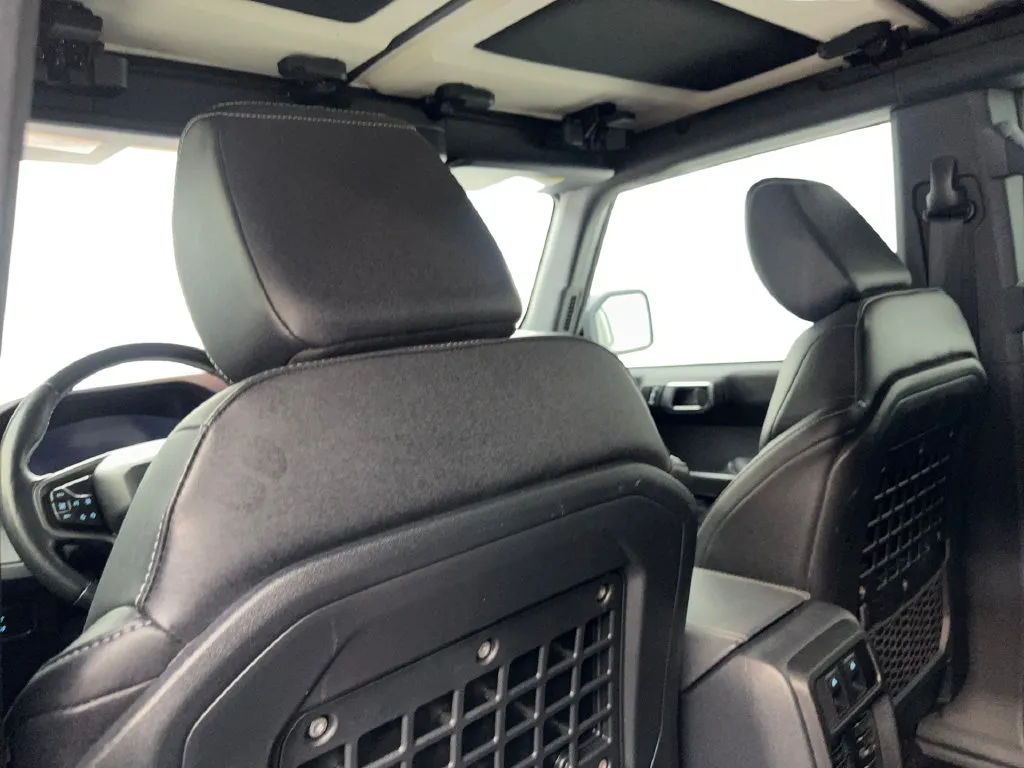 Ford Bronco photo 37