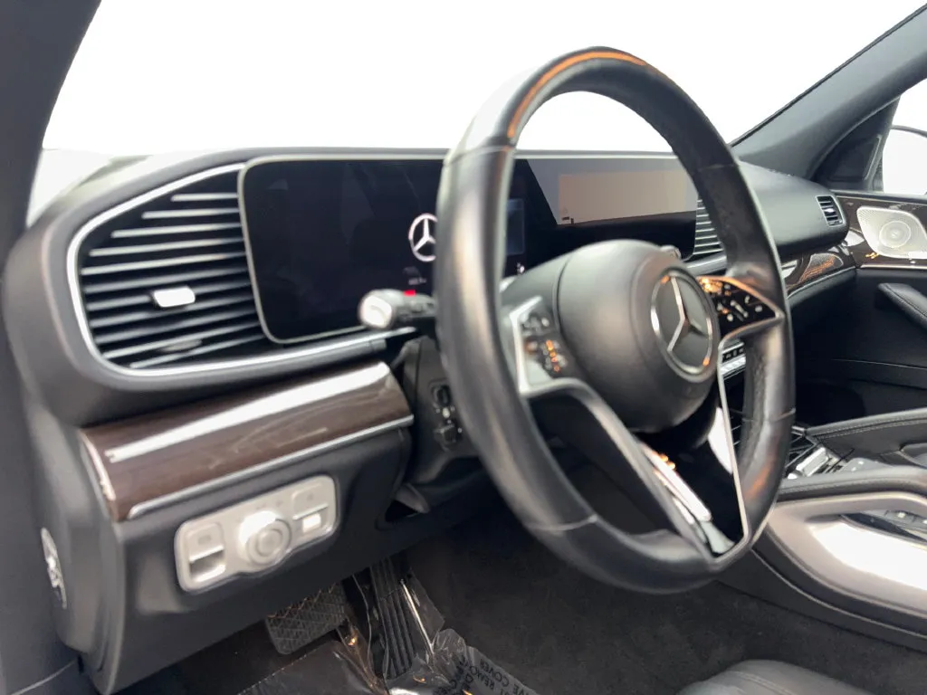Mercedes-Benz GLE photo 54