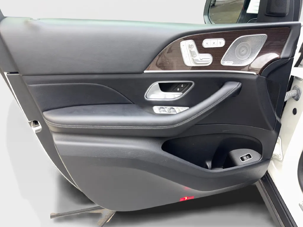 Mercedes-Benz GLE photo 32