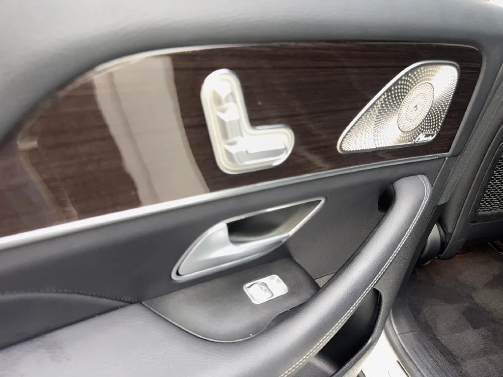 Mercedes-Benz GLE photo 39
