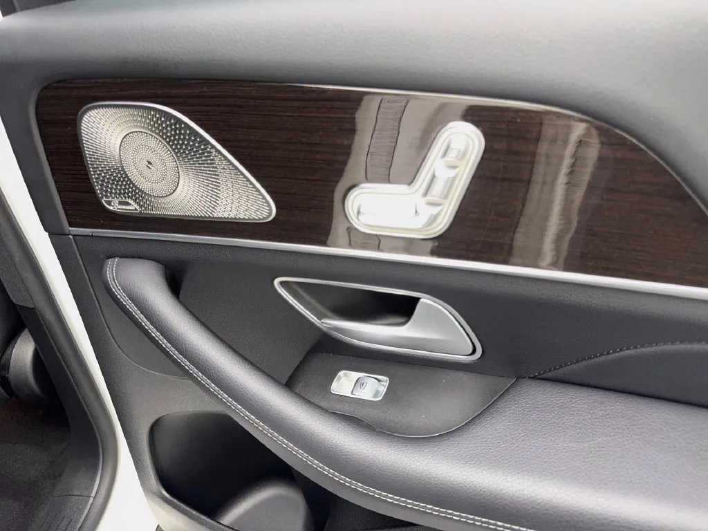 Mercedes-Benz GLE photo 48