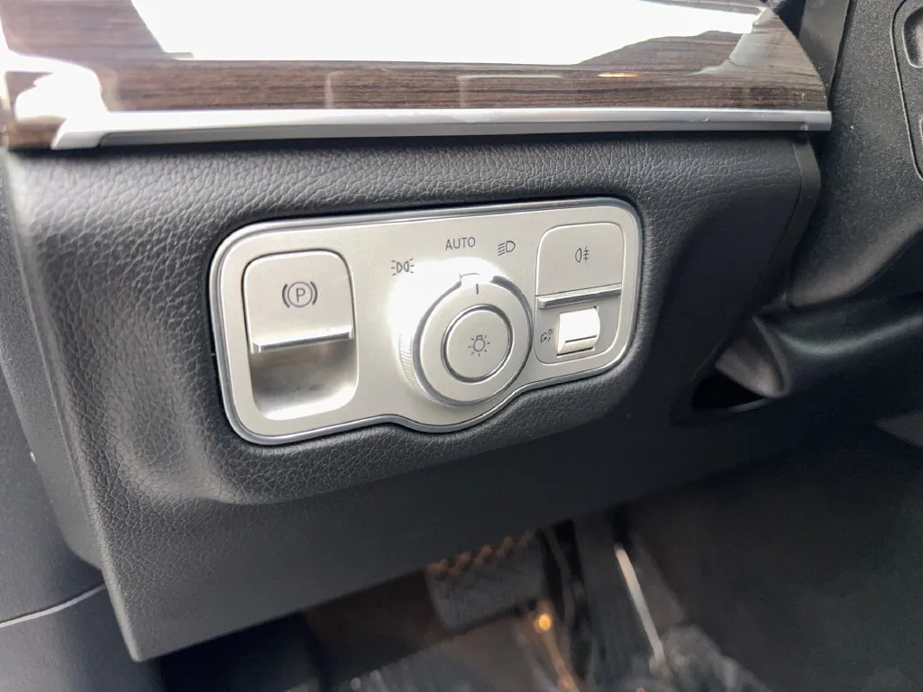 Mercedes-Benz GLE photo 59