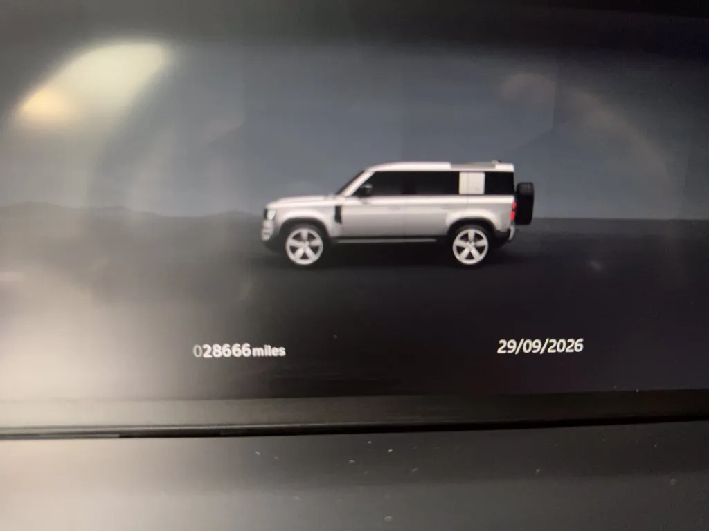 Land Rover Defender photo 61