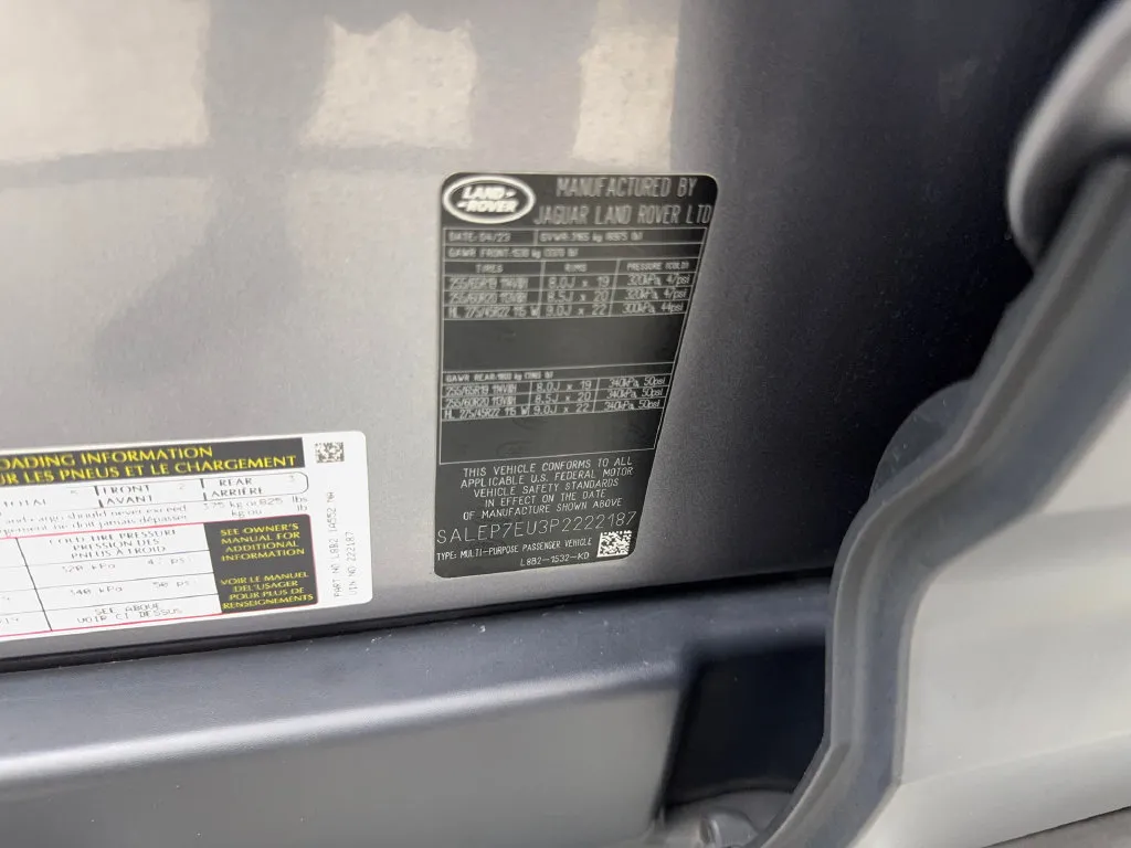 Land Rover Defender photo 88