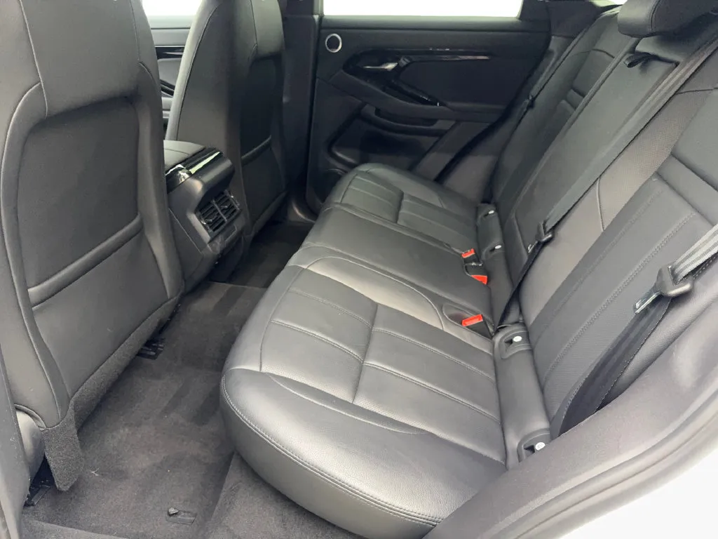 Land Rover Range Rover Evoque photo 35