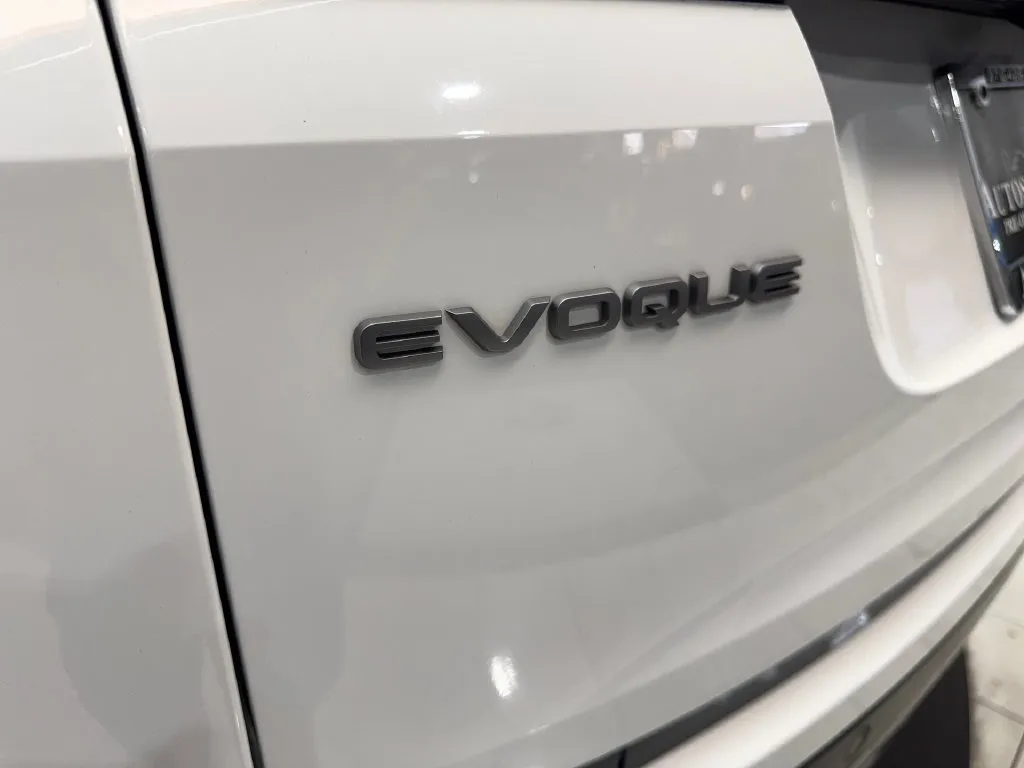 Land Rover Range Rover Evoque photo 25