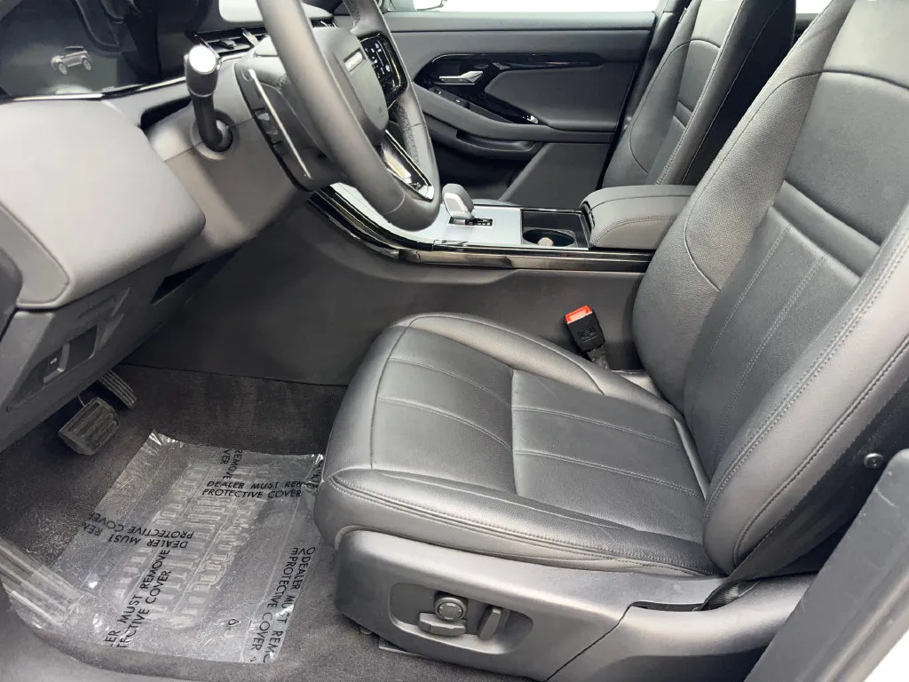 Land Rover Range Rover Evoque photo 28
