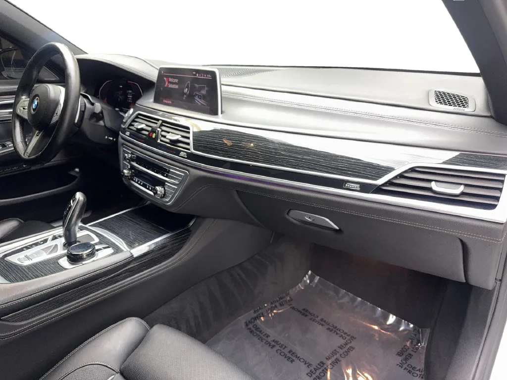 BMW 7 Series photo 55