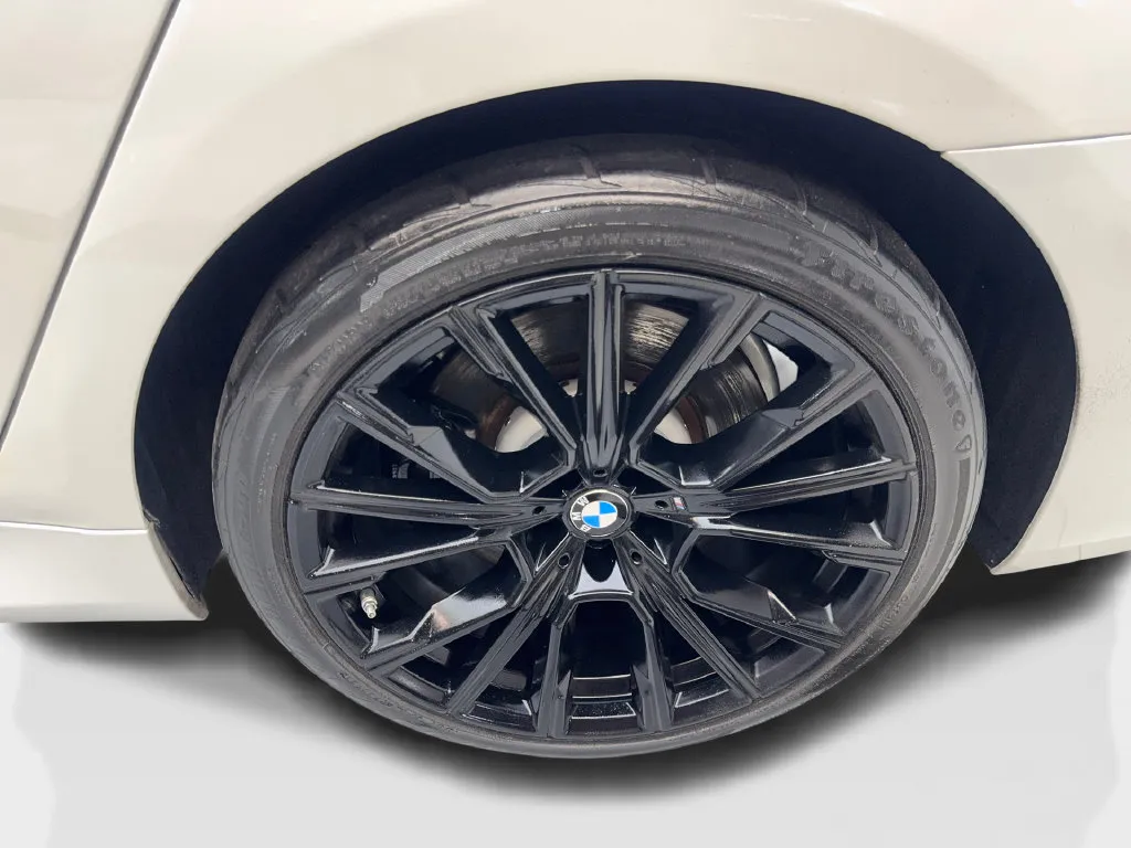 BMW 7 Series photo 87