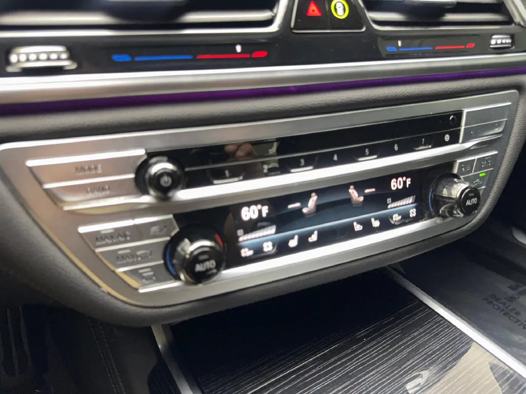 BMW 7 Series photo 69
