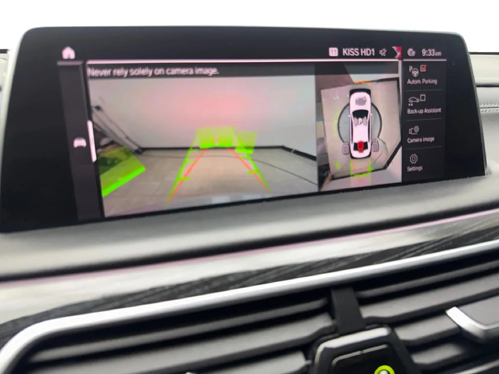BMW 7 Series photo 68