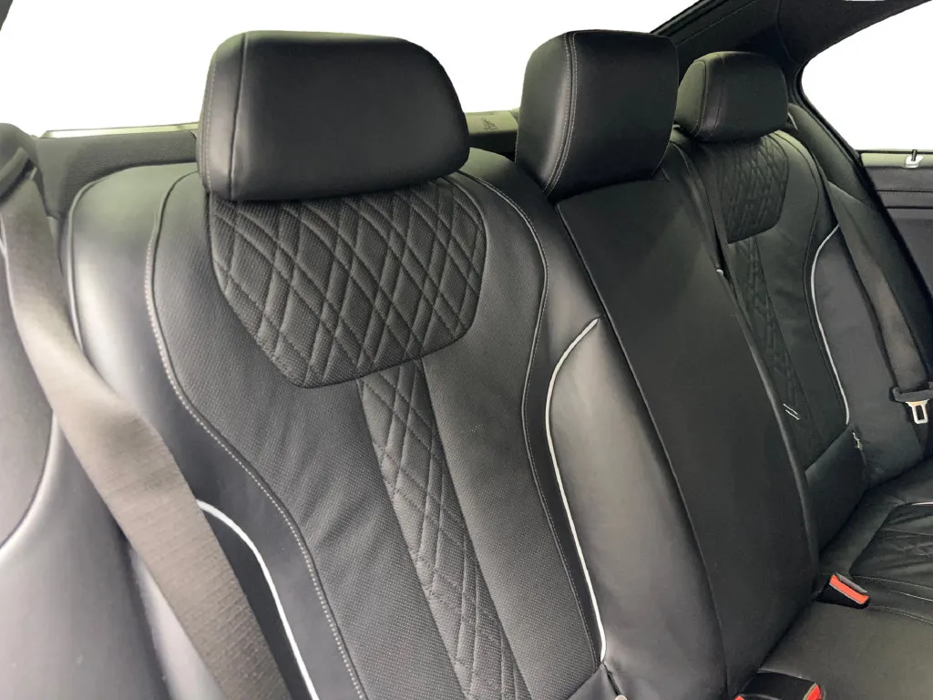 BMW 7 Series photo 43