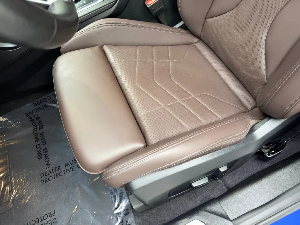 BMW 2 Series photo 30