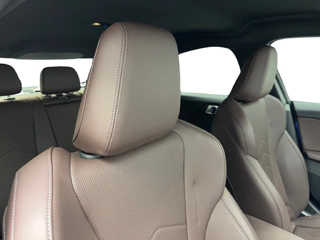 BMW 2 Series photo 47