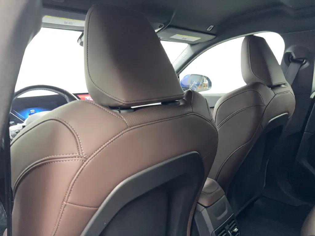 BMW 2 Series photo 37