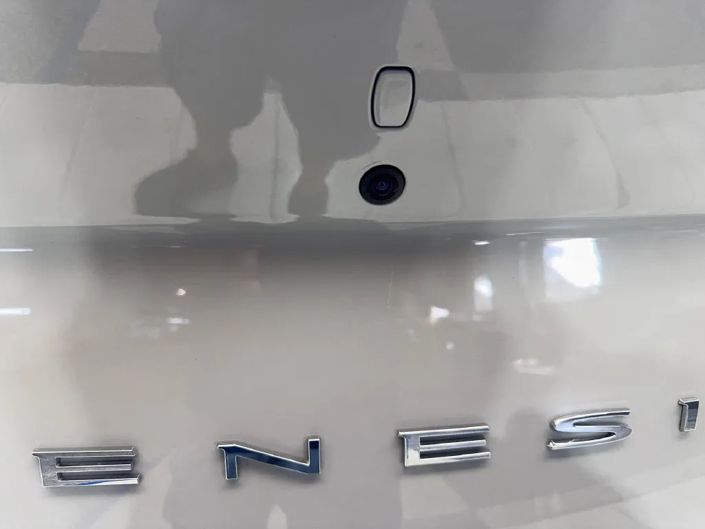 Genesis G70 photo 26