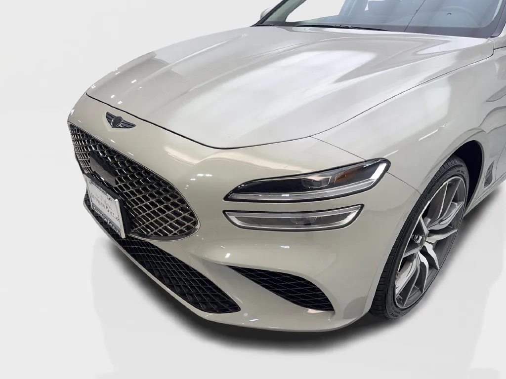 Genesis G70 photo 18