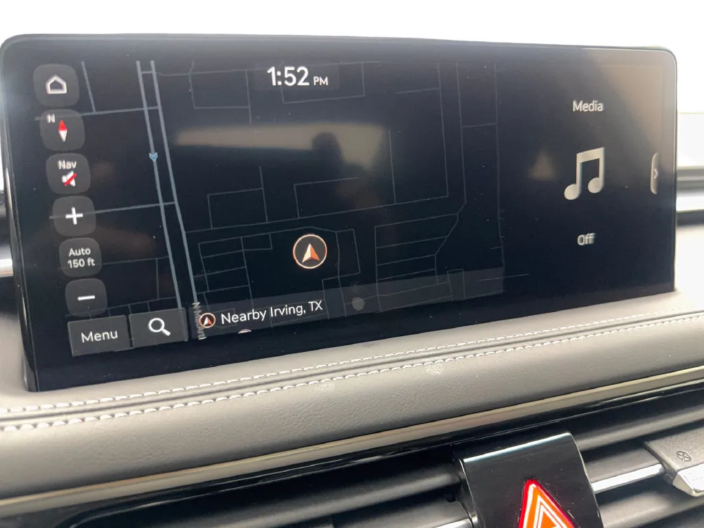 Genesis G70 photo 65