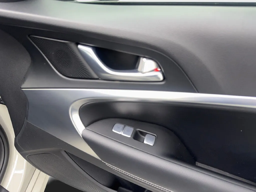 Genesis G70 photo 51