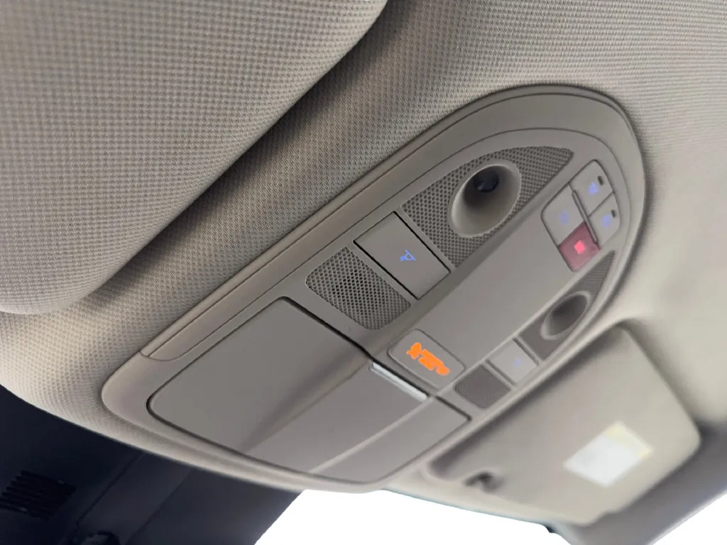 Genesis G70 photo 77