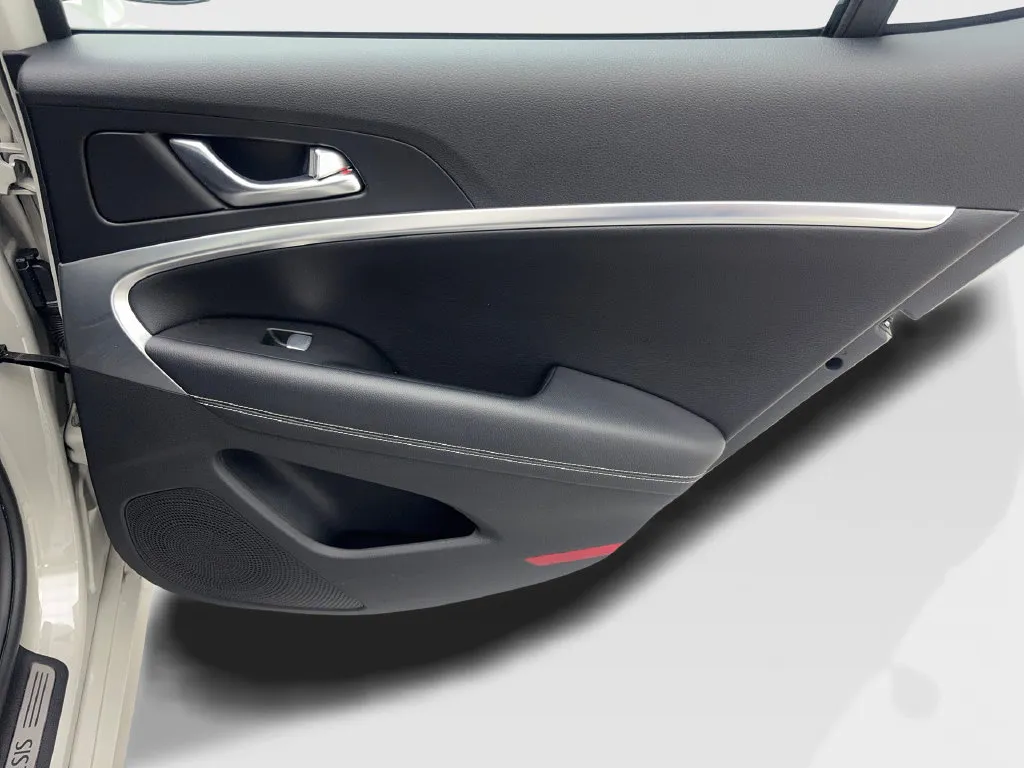 Genesis G70 photo 44