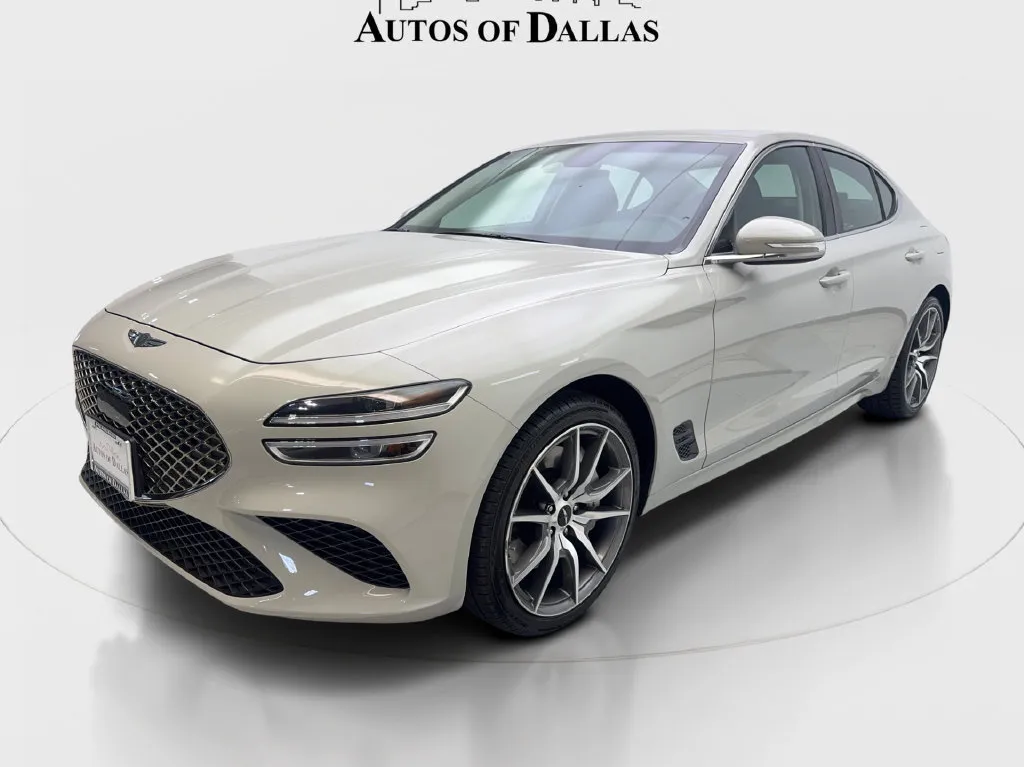 Genesis G70 photo 3