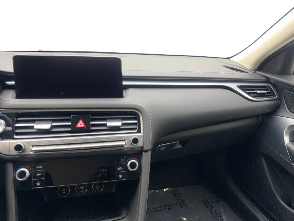 Genesis G70 photo 56