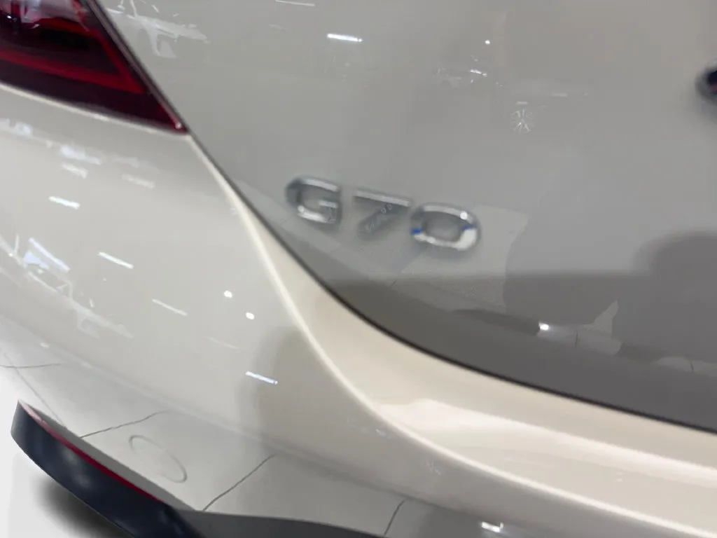 Genesis G70 photo 25