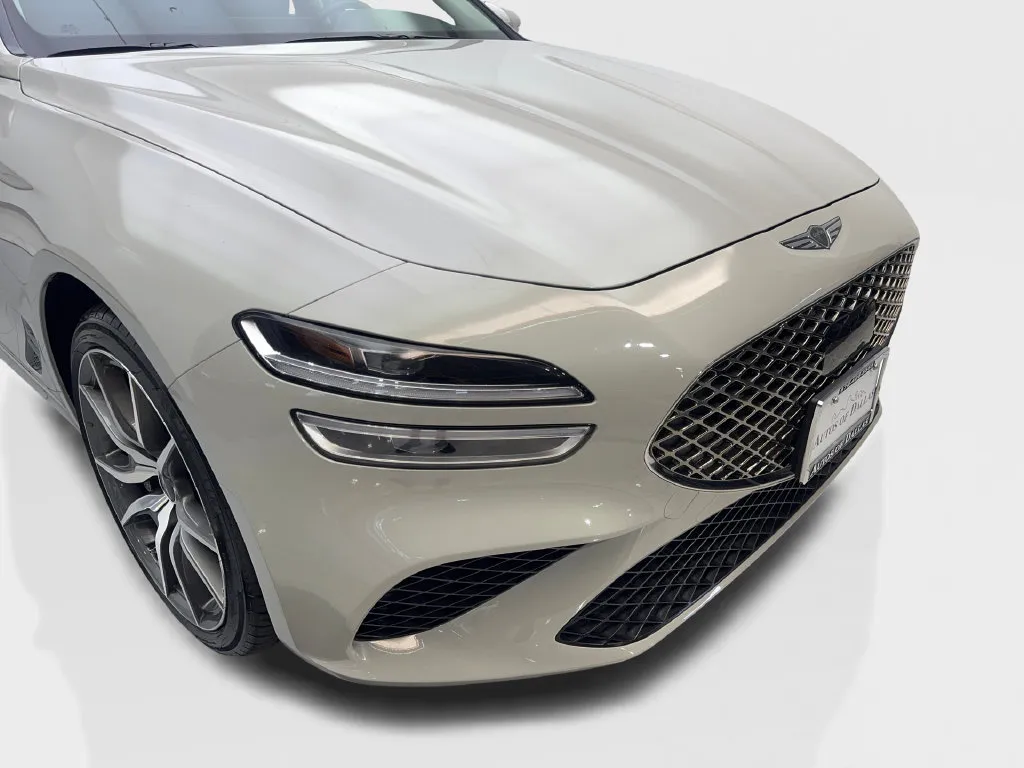 Genesis G70 photo 19